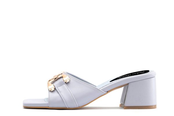 Sandalias