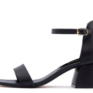 Sandalias