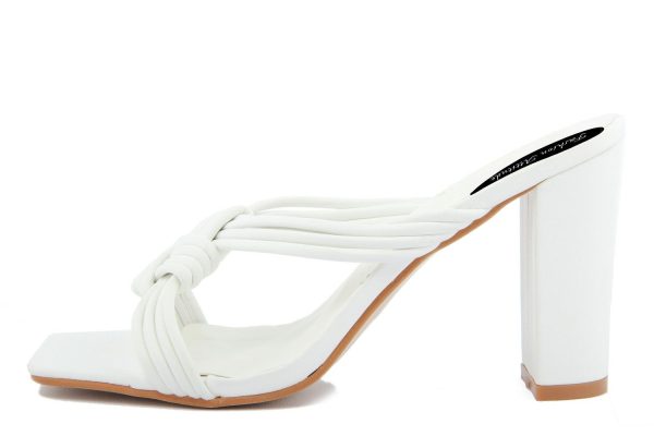 Sandalias